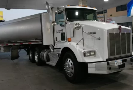 Do Commercial Truck Accident Claims Always Go to Court?