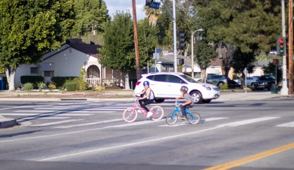 Nevada Laws for Driving Near Cyclists